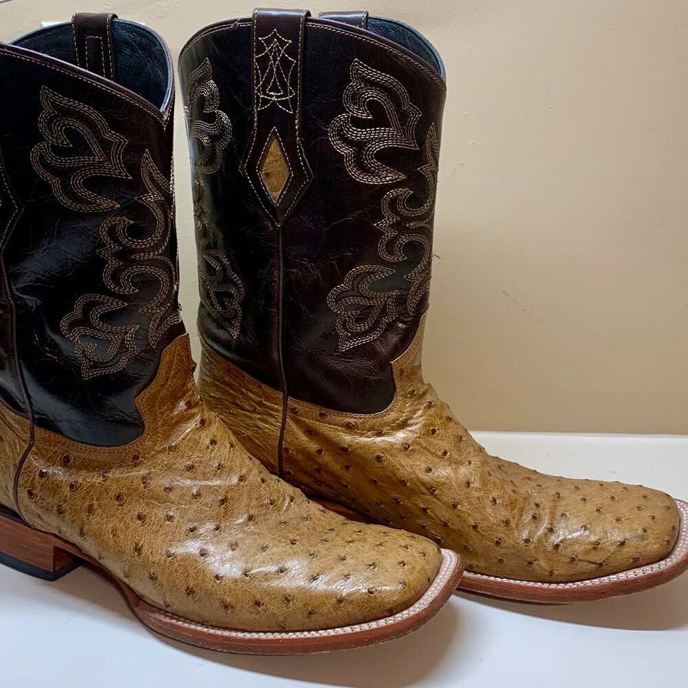 JB Dillon Ostrich Skin Carrillo Size 11 Western Style Boots